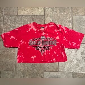 Vintage Harley Davidson Cropped Tee Tie-Dye - Bold Red & White Bleach Dye